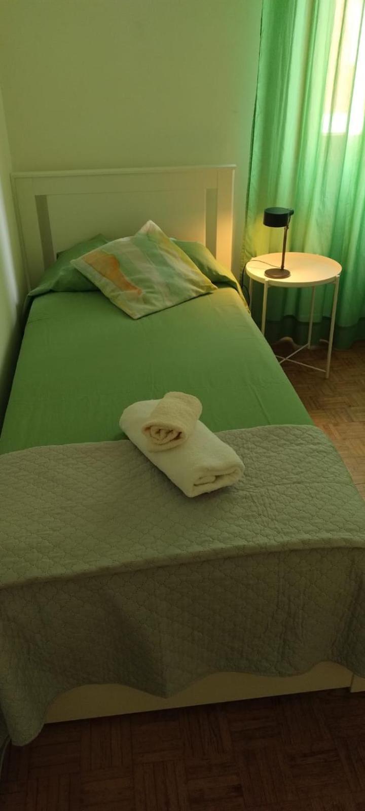 Appartamento Viale Puccini - Free Gated Parking - 3 Minutes From Center Lucca Eksteriør billede